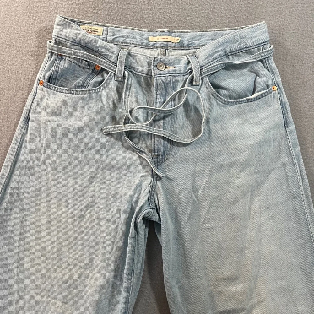 Levis Premium XL Straight tie waist Wide Leg Light Wash jeans W30 L29 A8701-0008